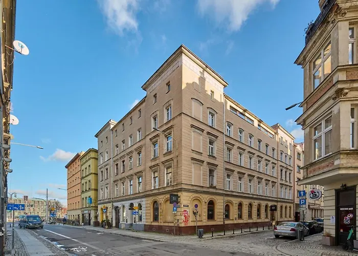 Family -64 M2 - Odrzanska By Renters ヴロツワフ