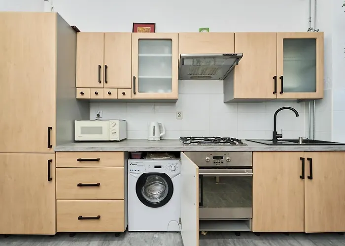 Family -64 M2 - Odrzanska By Renters *