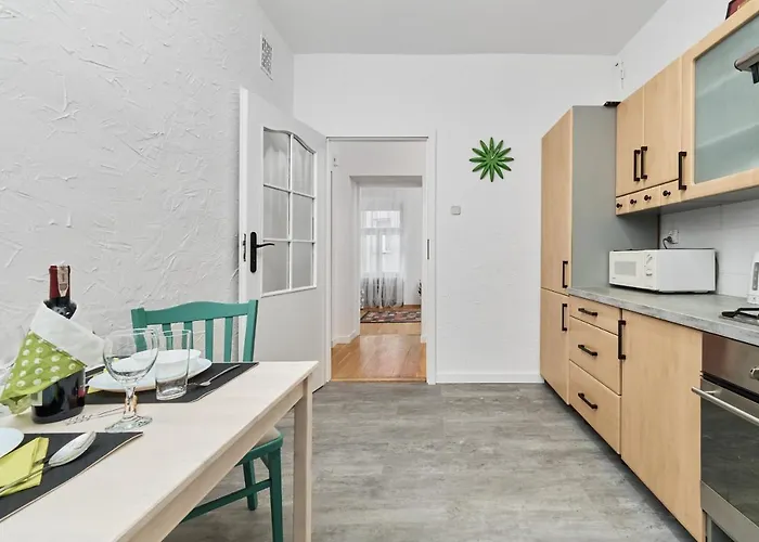 Family -64 M2 - Odrzanska By Renters アパート ヴロツワフ