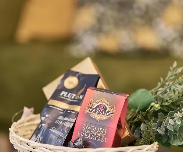 Family -64 M2 - Odrzanska By Renters アパート